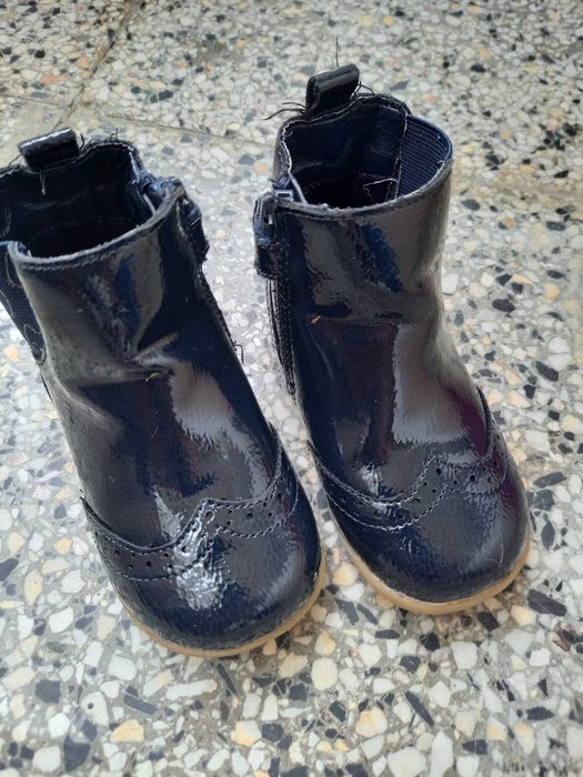 детски ботуши и боти