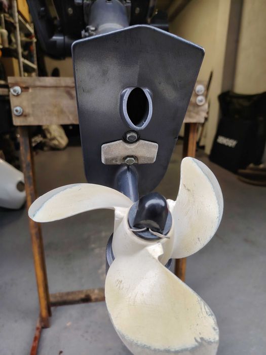 Надуваема лодка OMEGA 330 KU + извънбордов двигател Yamaha F6