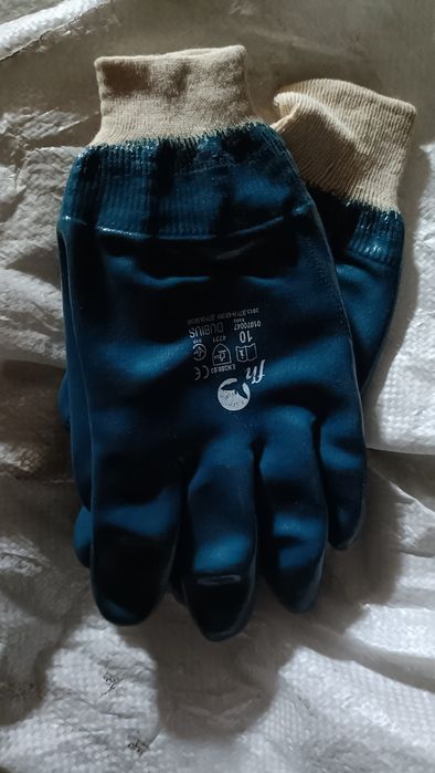 Продам перчатки рабочие