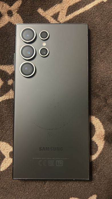 Самсунг С24 Ультра