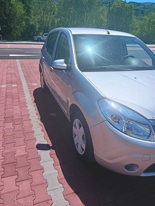 Dacia Sandero Mașină