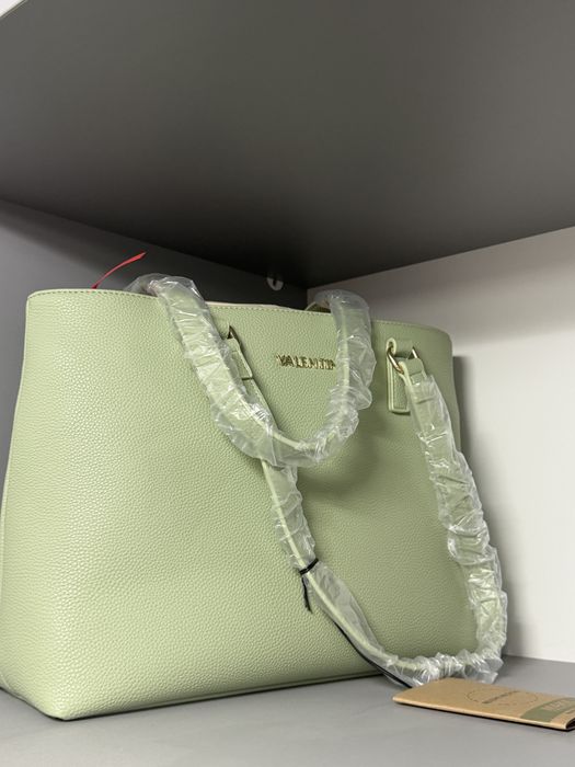 Genti valentino dkny guess