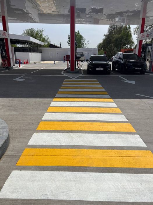 Дорожная разметка стоянки , парковки и другие Yul chiziq stoanka