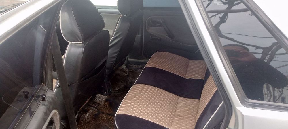 Lada 2003 yil metan gaz baloni bor