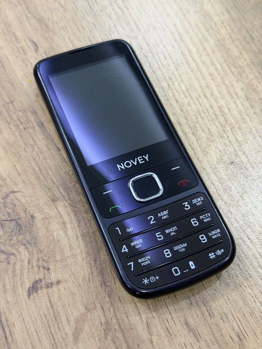 NOVEY 670 Б/У 2та симли