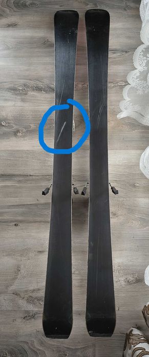 Schiuri Atomic 130 mm aproape noi pentru copii 9-13 ani