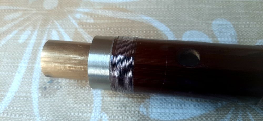 Ирландска флейта в До и Ре мажор и една китайска флейта