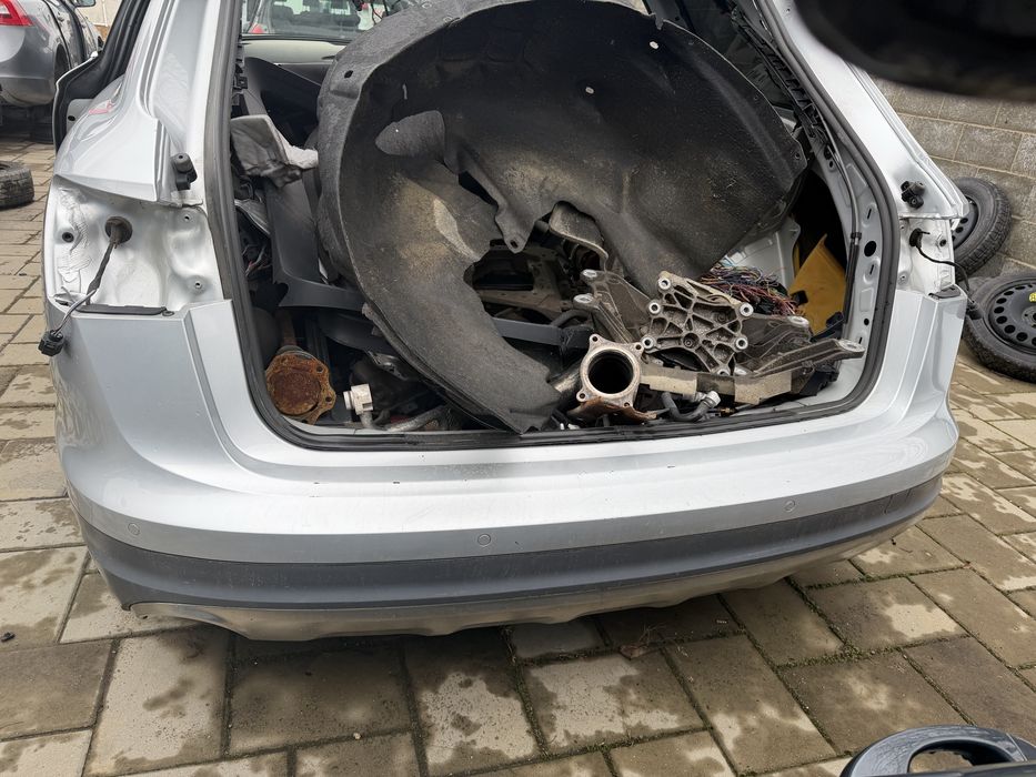 Bara spate audi a6 c7 allroad an 2011-2014
