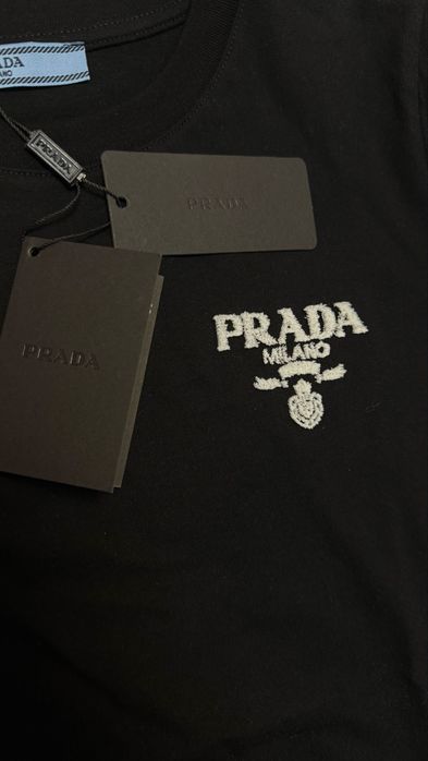 Prada дамска тениска