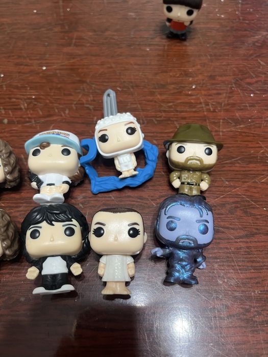 Фигурки из очень странных дел