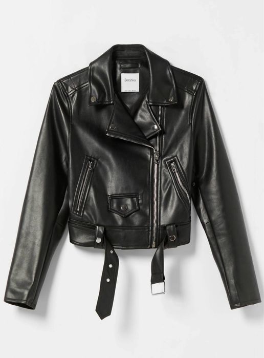 Черно кожено яке Bershka