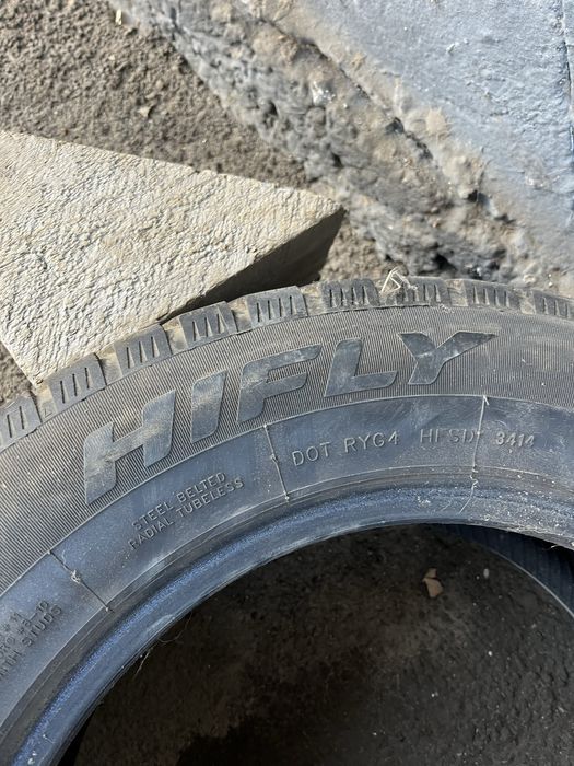 Шины колеса зимние.