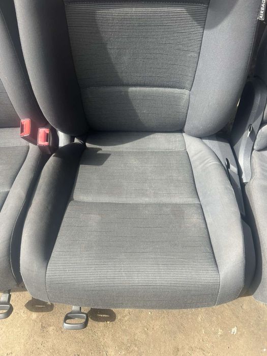 Салон VW TOURAN 2010-15год ляв Туран 2 подгрев 7 места ном 923