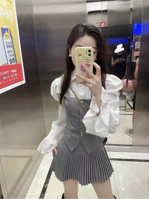 Срочно продам новую тройку