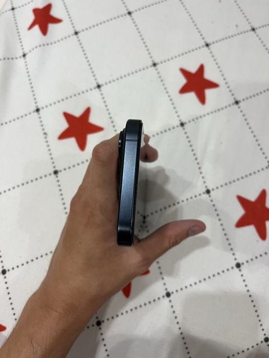 iPhone 15 pro stare foarte bună