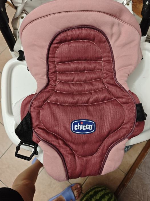 Продам кенгуру формы Chico (оригинал )