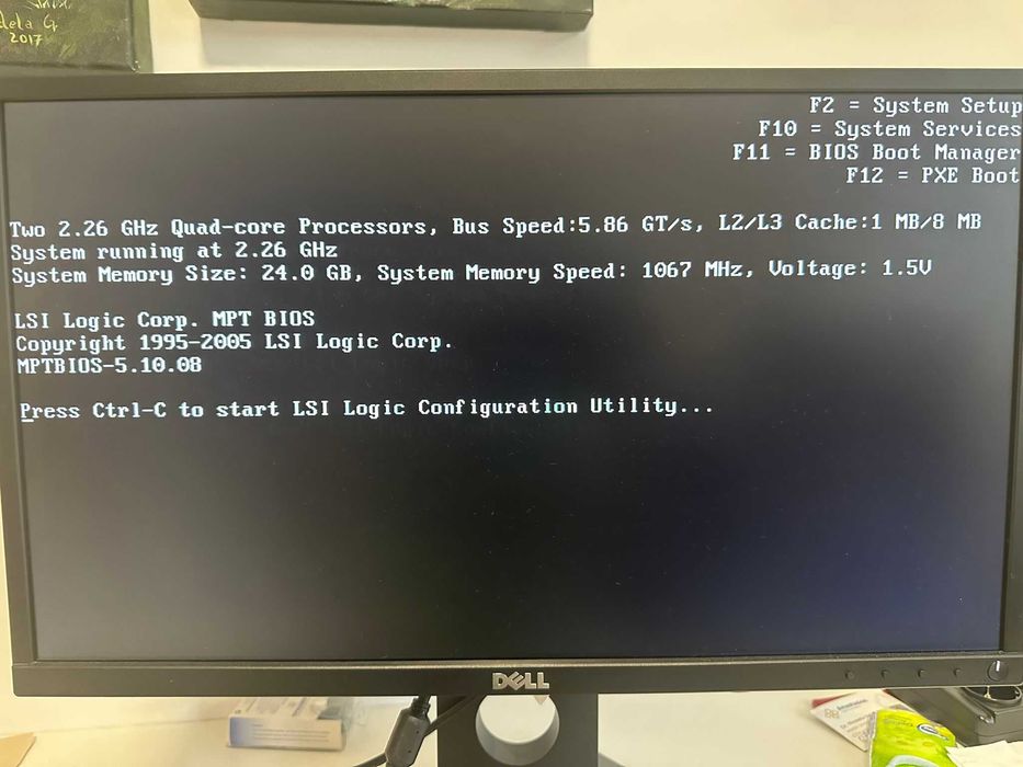 Vand: Rack Dell 24U, Dell PowerEdge r710, UPS Eaton 5PX 3000 + altele