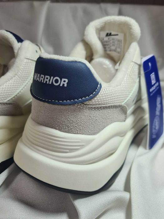 Утеплённые кросовки