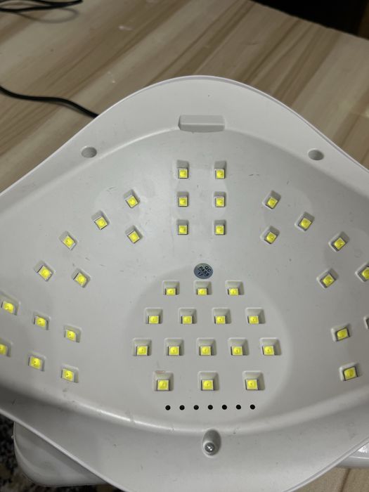 Лампа для маникюра