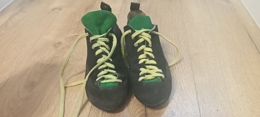 Скальные туфли, скальники