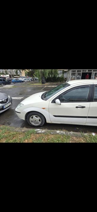 Vând Ford focus mk1 2004 1.6