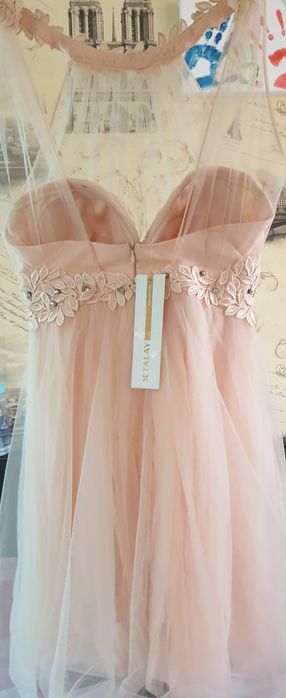 Платье на торжество