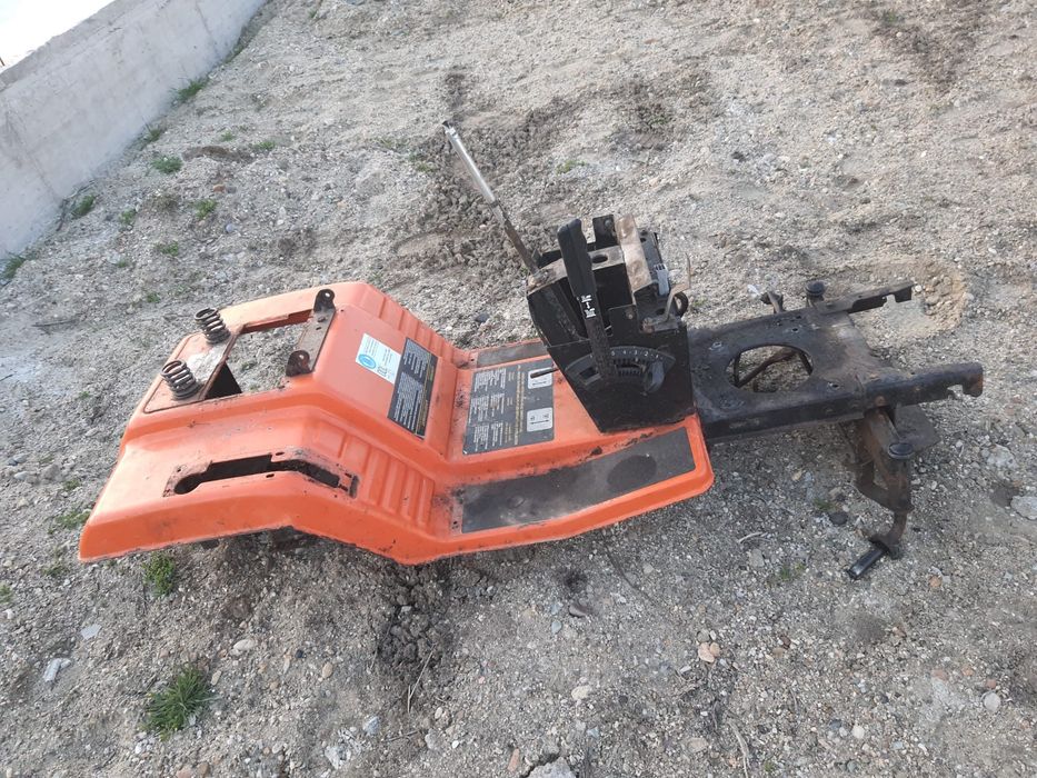 Sasiu de tractoras gazon