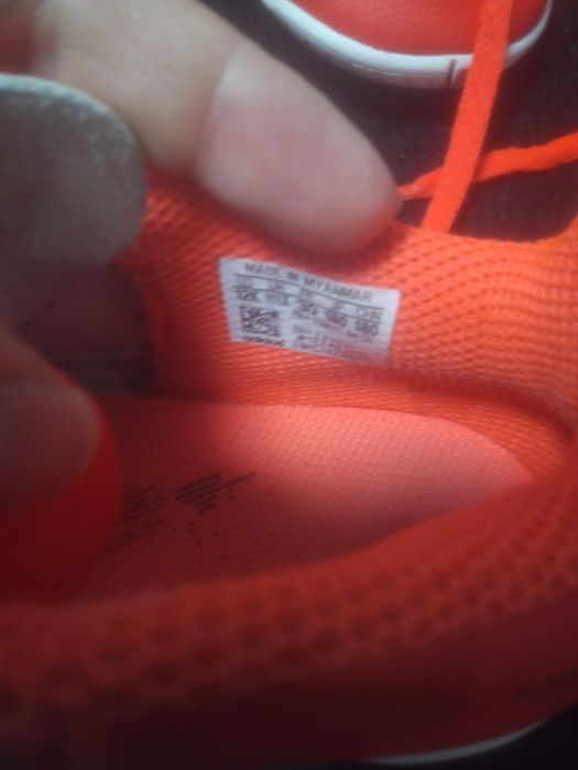 Детски бутонки Адидас 29,32 и 33  номер