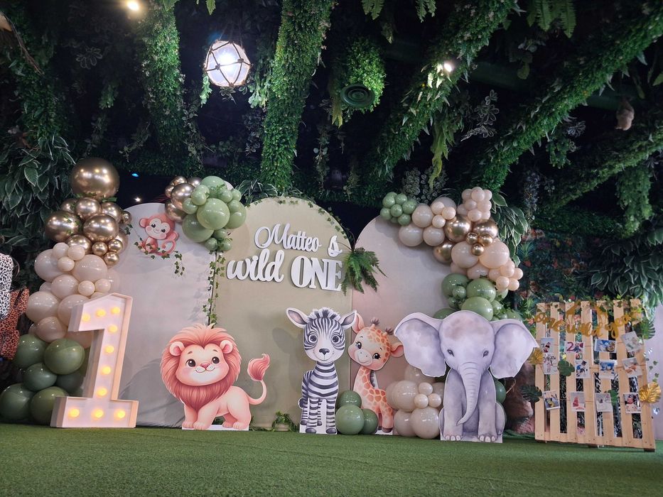 Aranjamente baloane botez Aranjamente flori cristelnita Decor baloane