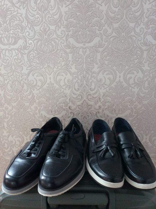 Продам туфли отдельно и кроссовки 41, 42 размеры мужские