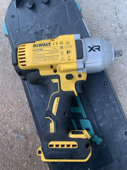 Гайковерт dewalt dcf 900