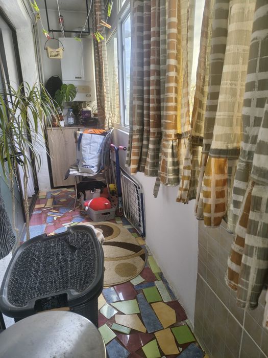 Vind apartament 2 camere confort 1