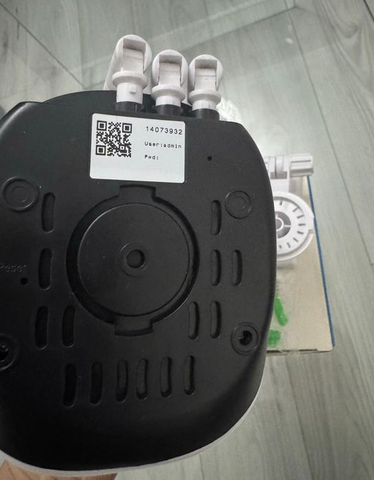 Vand wifi smart net camera noua.
