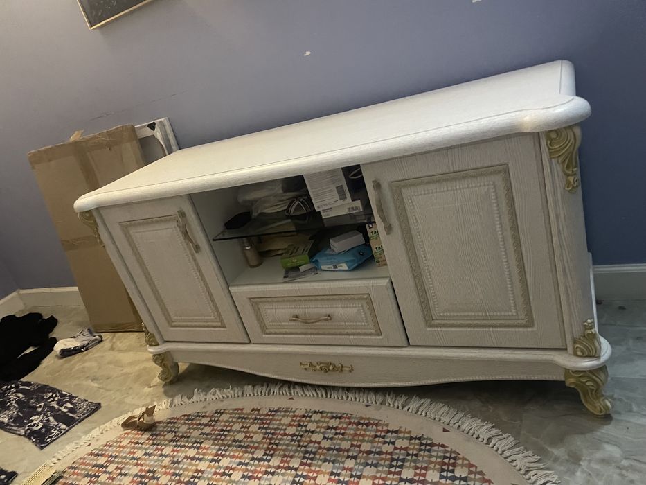 Продается стенка в зал