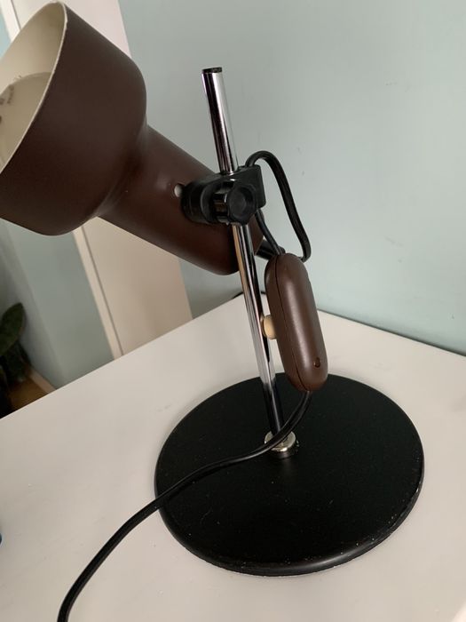 Винтидж настолна лампа от 60-те