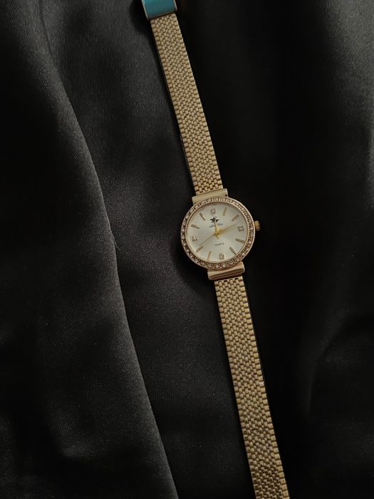 Часовници от медицинска стомана