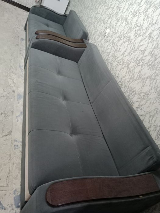 Продам диван в хорошем состоянии