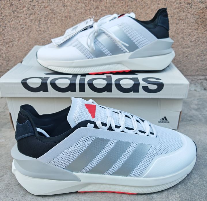Adidas mărimea 46 boost