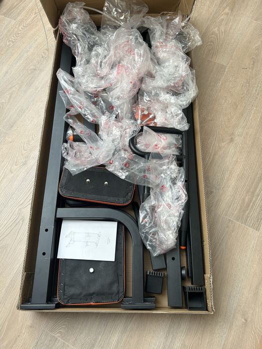 Станция с лост за набиране с няколко хвата и лост за кофички