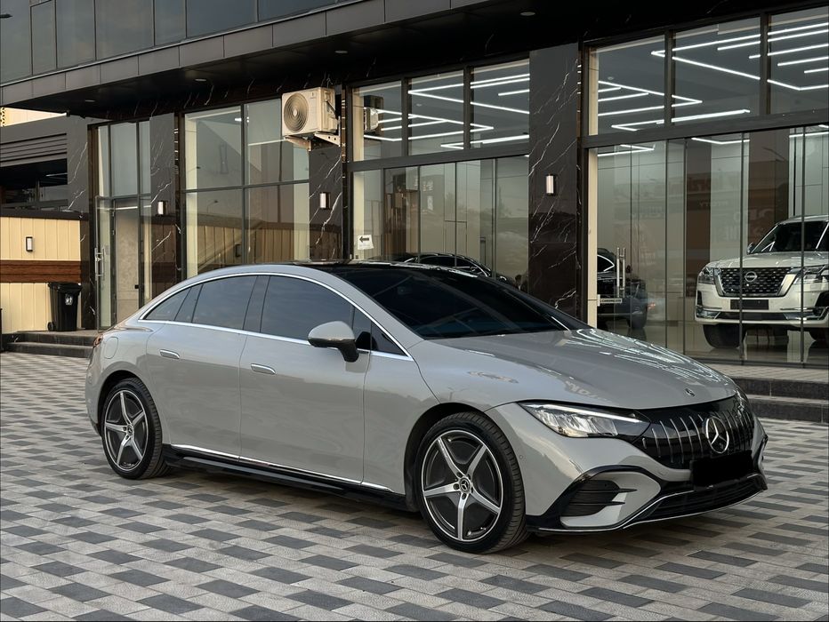 Mercedes Benz EQE 350
