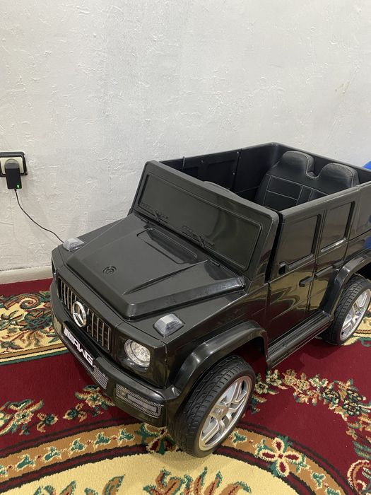 Машина электромобиль