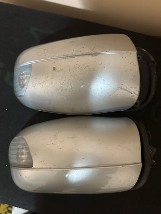 Продам зеркала от мерседес 210