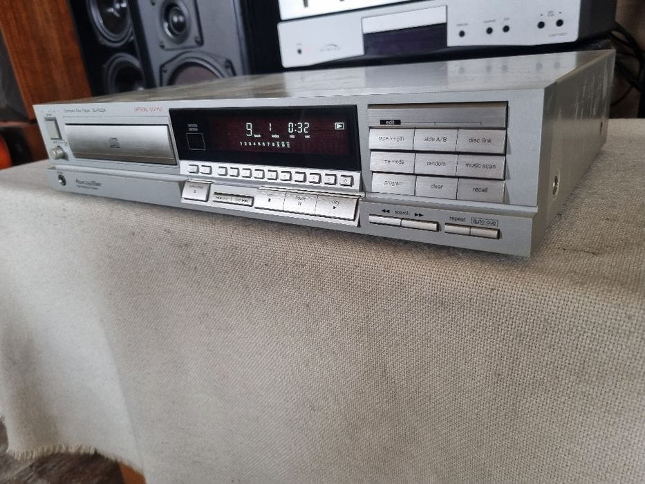 Cd Player Technics Sl-P222A. Defect. Pt Reconditionat sau Piese.