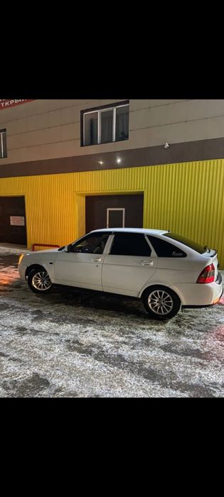 Продаётся ЛАДА ПРИОРА хэтчбэк люкс плюс