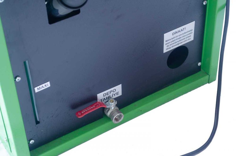 Машина за почистване на радиатори и охладителни системи