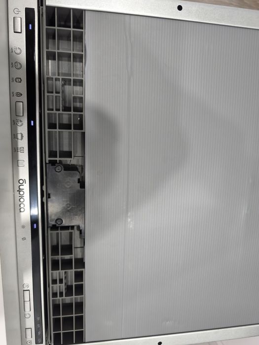 Продам посудомоечную машину