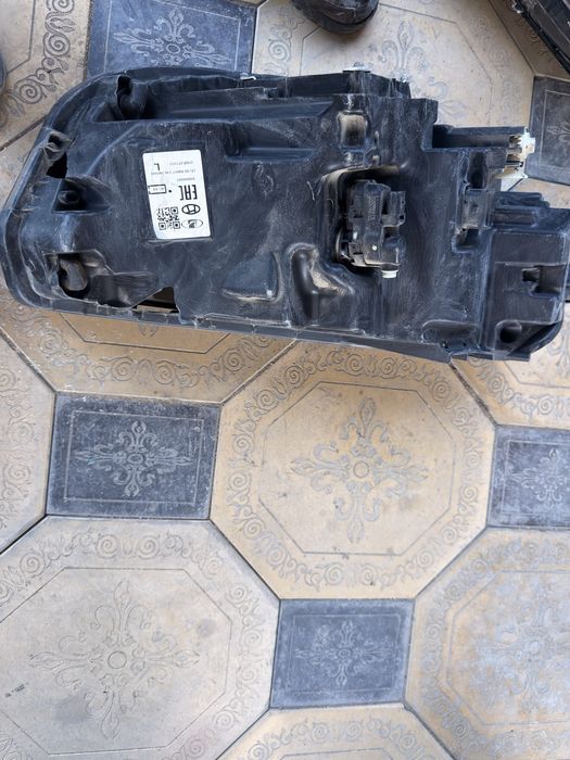 Передние фары лада веста