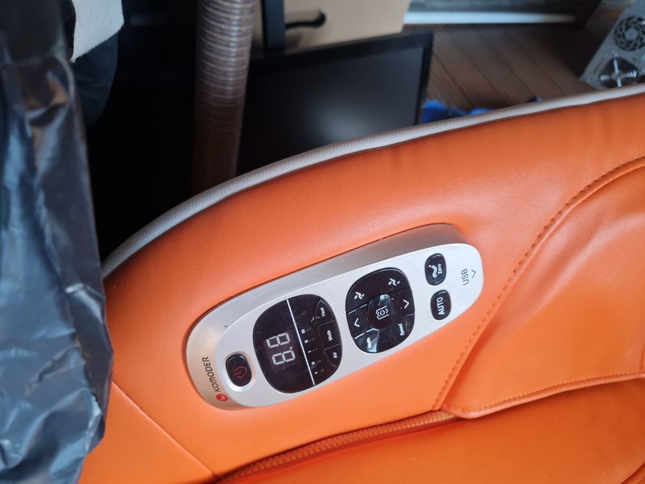 Fotoliu masaj komoder