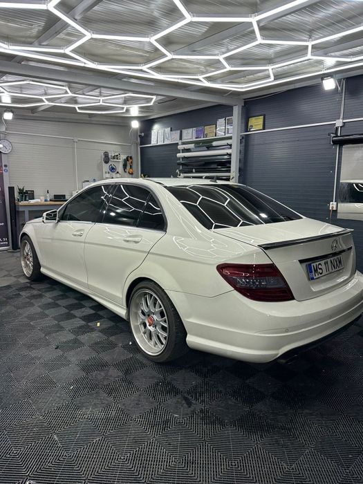 Mercedes C320W204