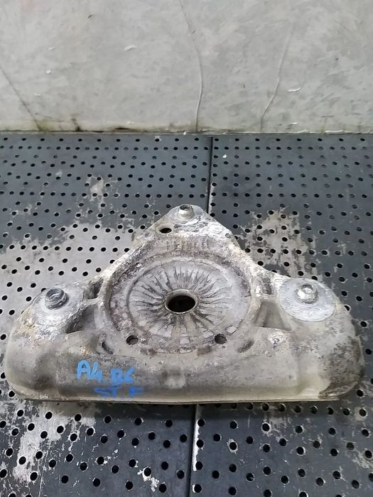 Suport amortizor stanga fata 1.9 tdi audi a4 b6 8e